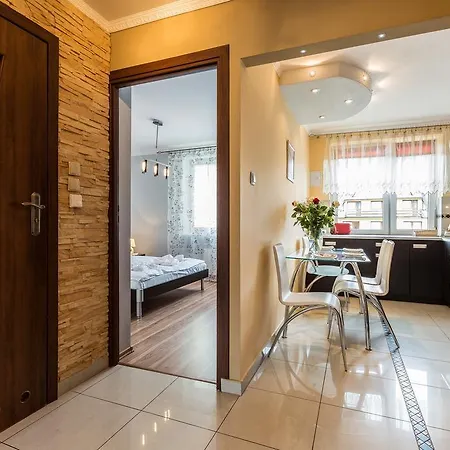 公寓 Apartament Rubinowy
